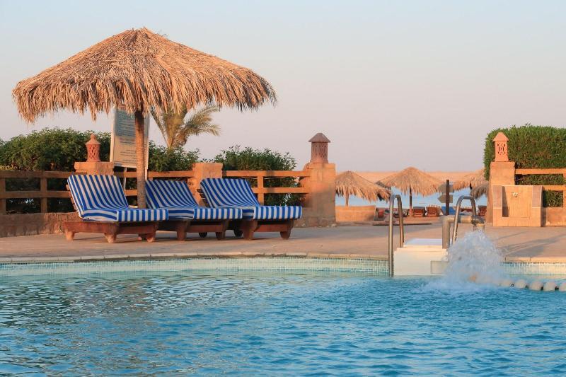 Sharm El Naga Resort And Diving Center Хургада Экстерьер фото